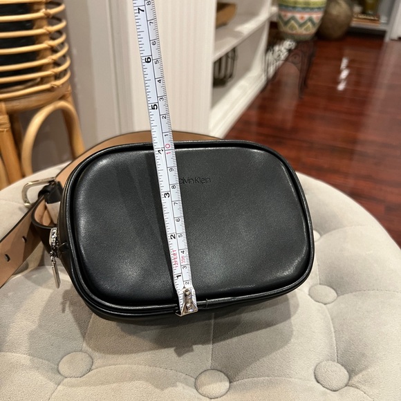 Calvin Klein Belt Bag NWOT - Picture 12 of 15
